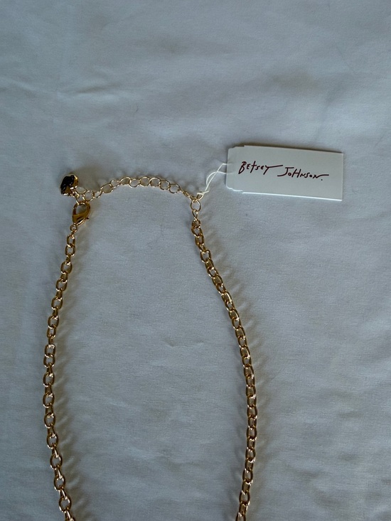 Betsey Johnson Gold Plated Heart Golf Pendant and Pearl Necklace NWT - Picture 4 of 6